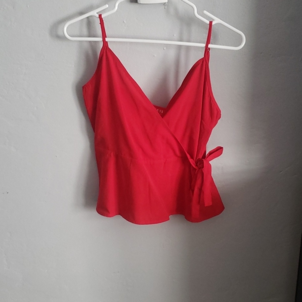 Red Guess Top NWT